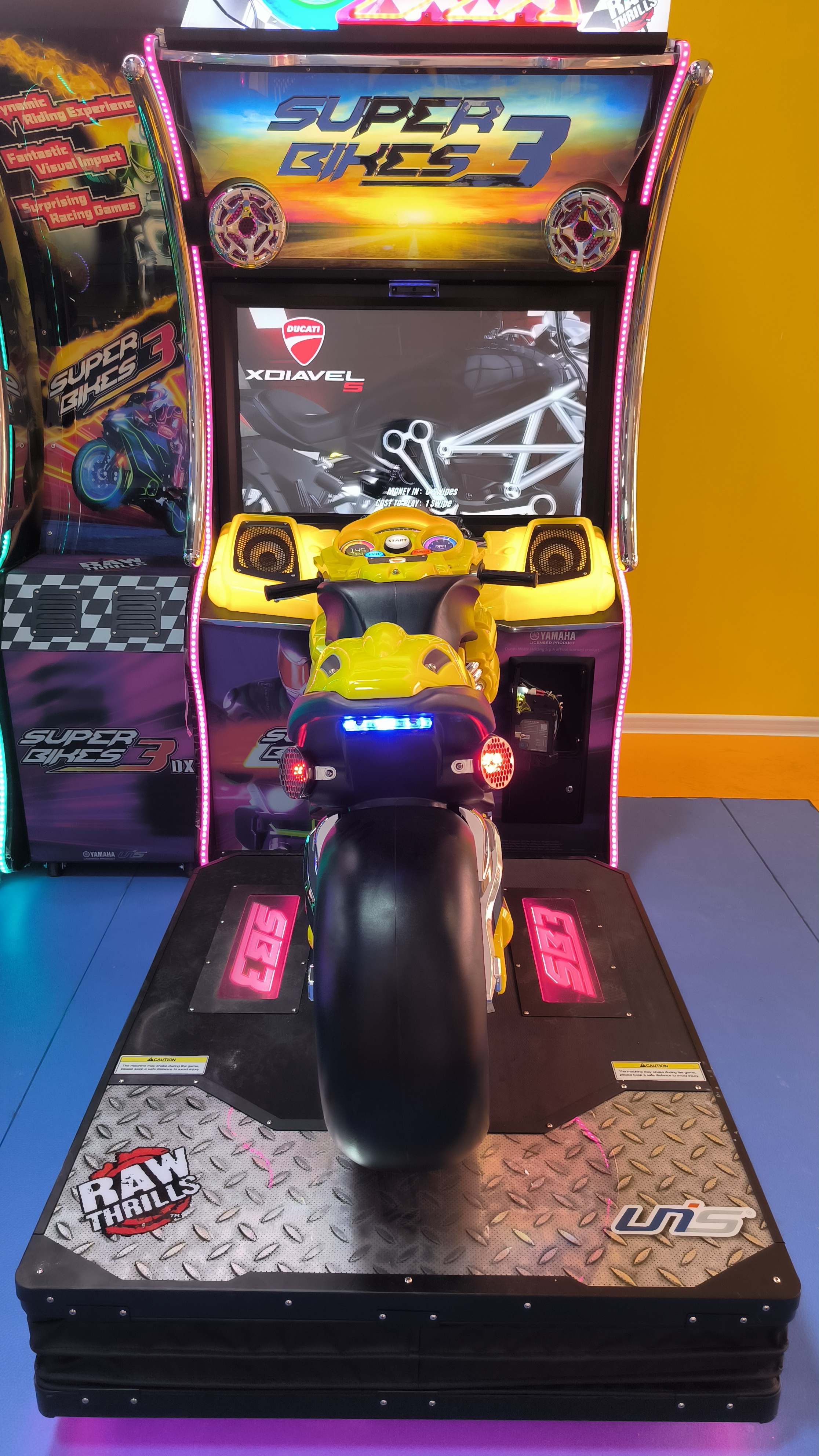 SUPER%20BİKE%203%20-%20%20MOTOR%20YARIŞI