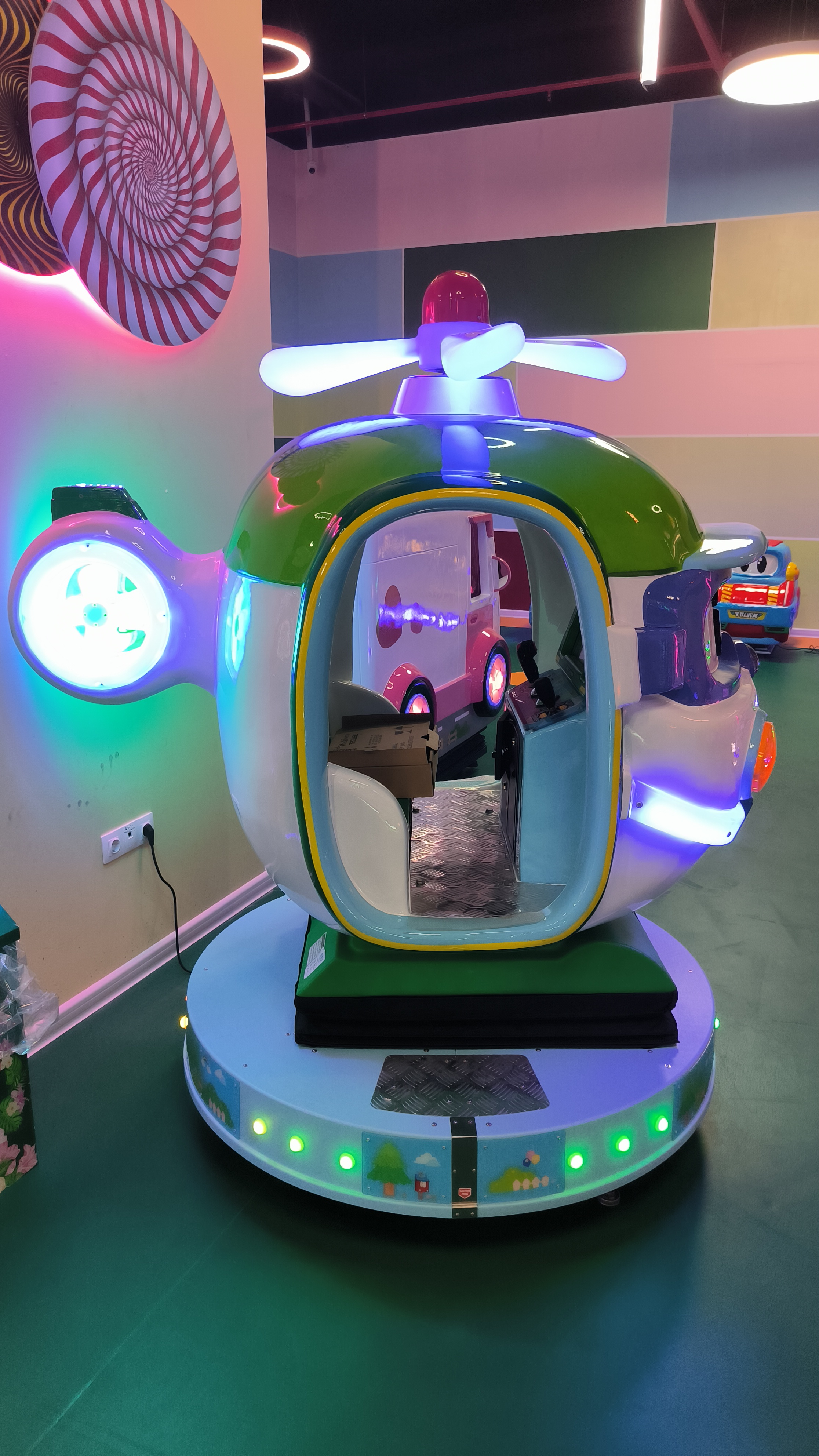 POLİCOPTER%20-%20OYUNLU